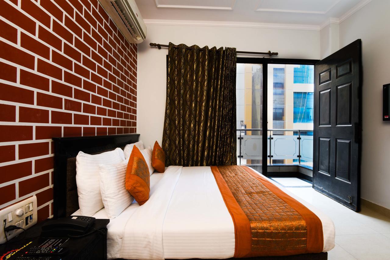 דלהי Hotel Sunrise מראה חיצוני תמונה