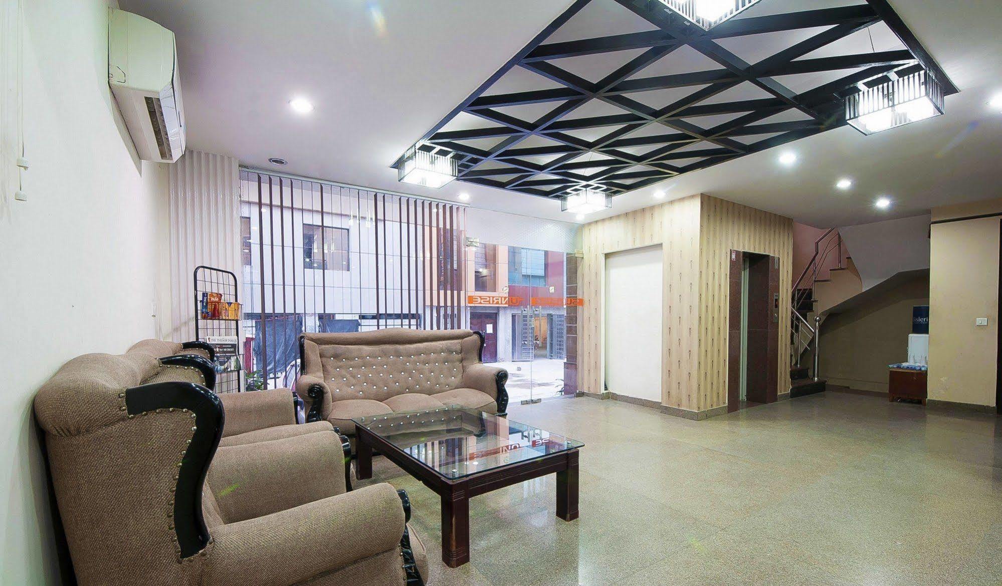 דלהי Hotel Sunrise מראה חיצוני תמונה