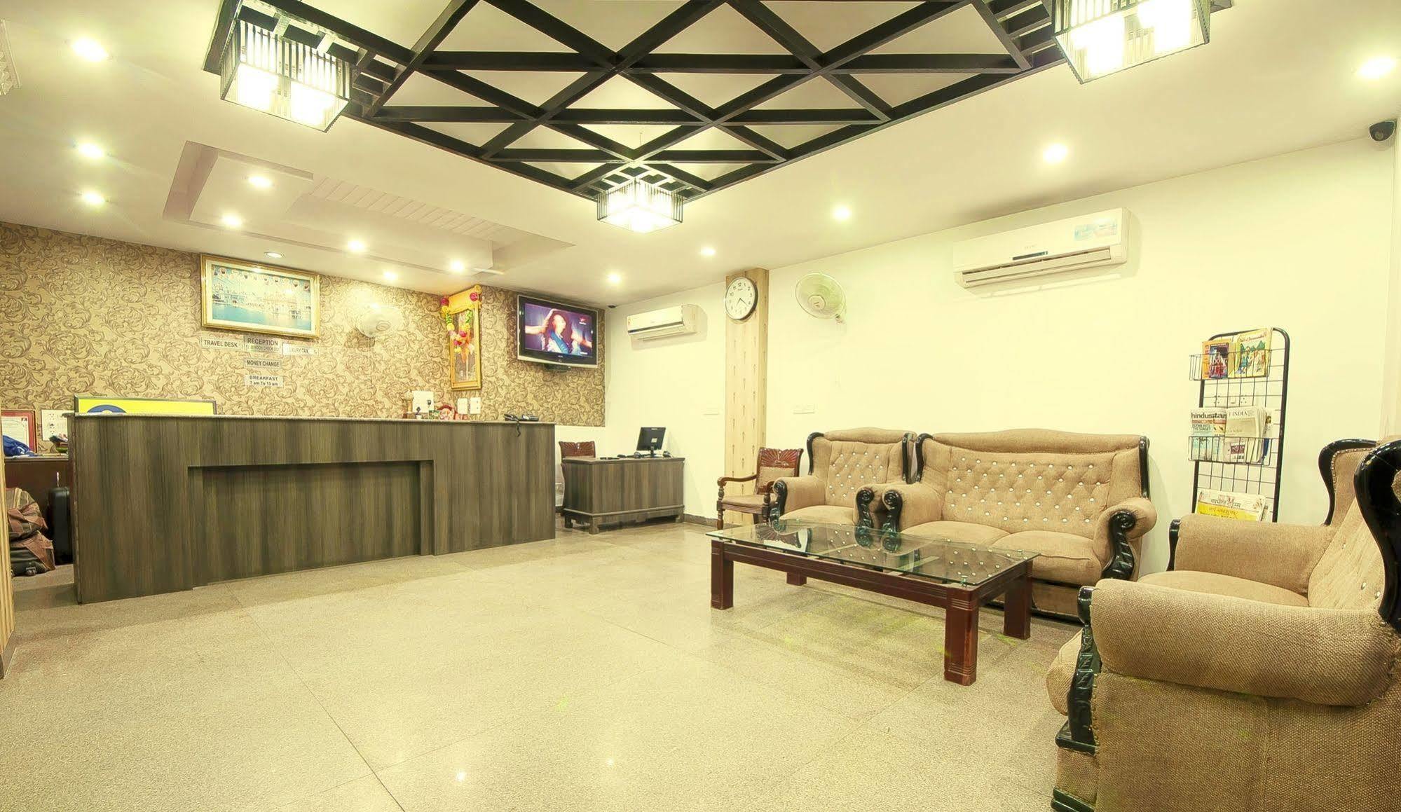 דלהי Hotel Sunrise מראה חיצוני תמונה